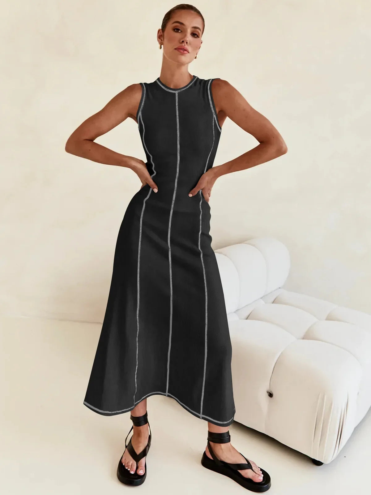 sleeveless fashion dress round neck long skirt