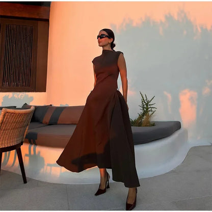 Sleeveless Fashion Dress Waisted Round Neck Long Robes