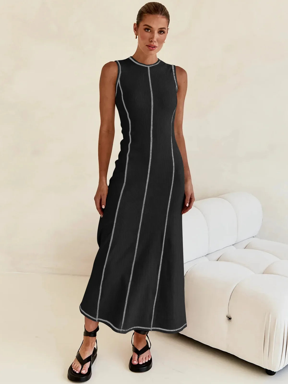 sleeveless fashion dress round neck long skirt