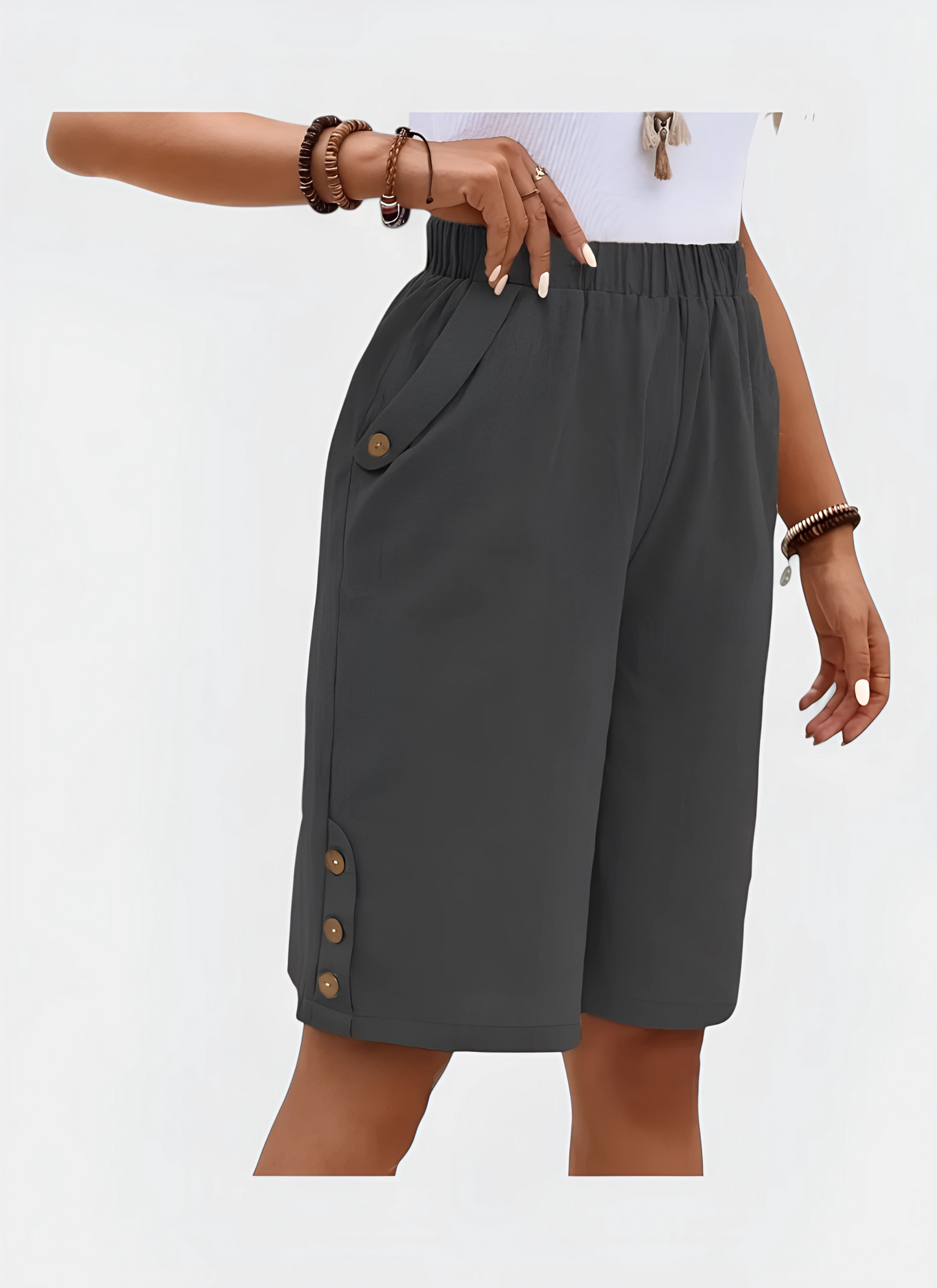 Saleni Cropped Shorts